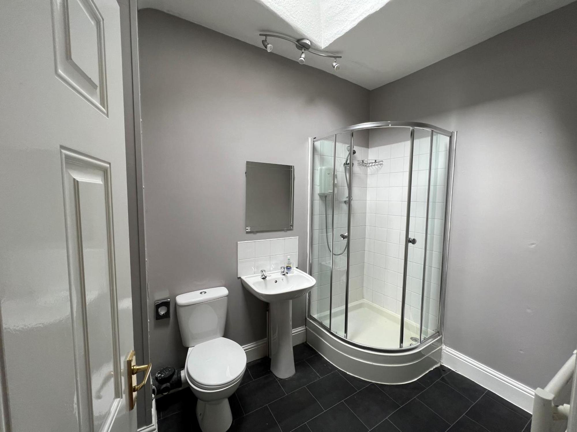 The George Centre Apartment Matlock  Bilik gambar